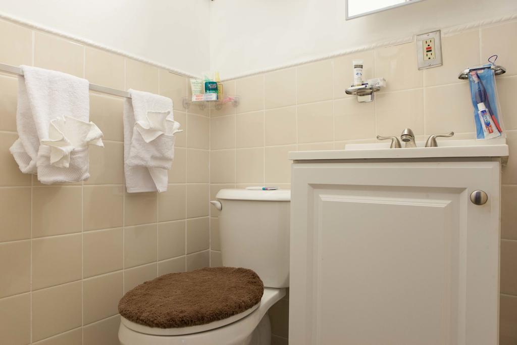 Studio, One And Two Bedroom Apartments - Bronx New York Eksteriør billede